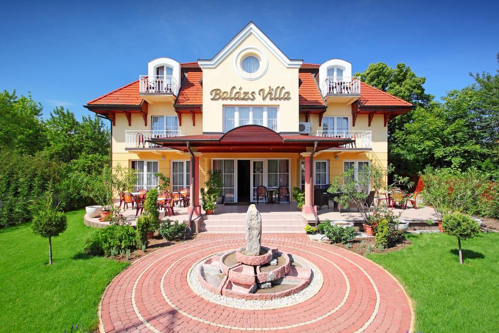 Balazs Villa Balatonfured Bagian luar foto