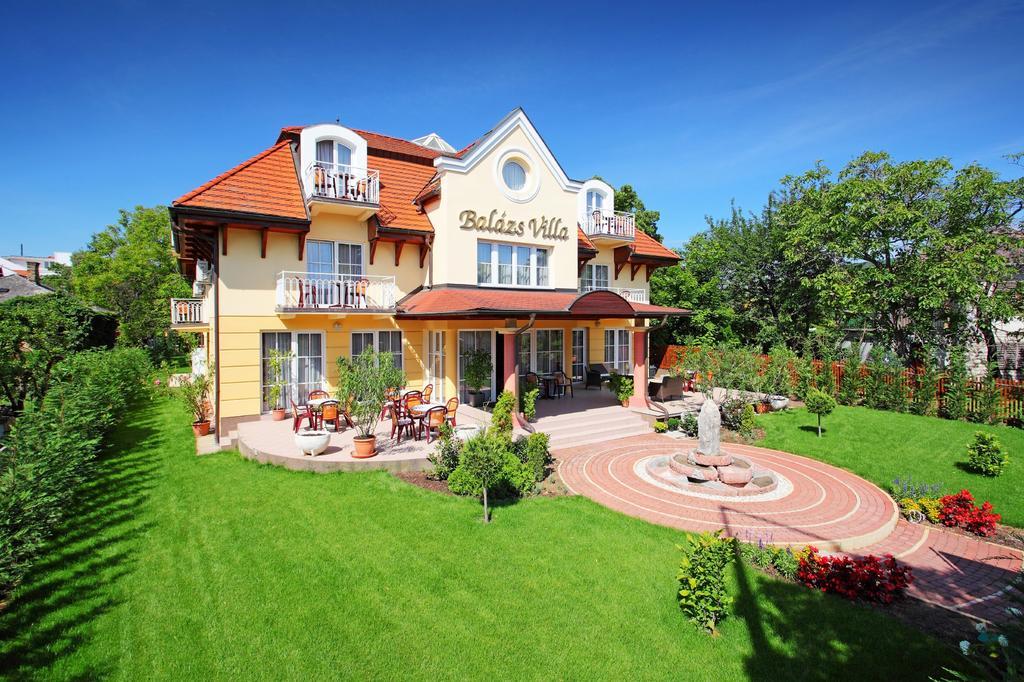 Balazs Villa Balatonfured Bagian luar foto