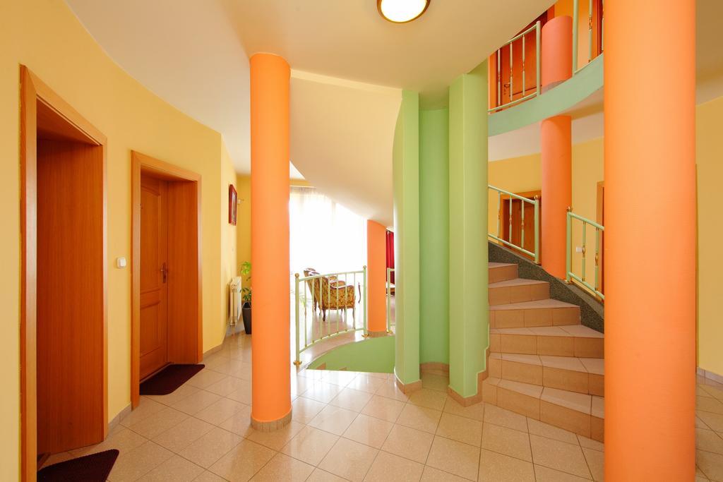 Balazs Villa Balatonfured Bagian luar foto