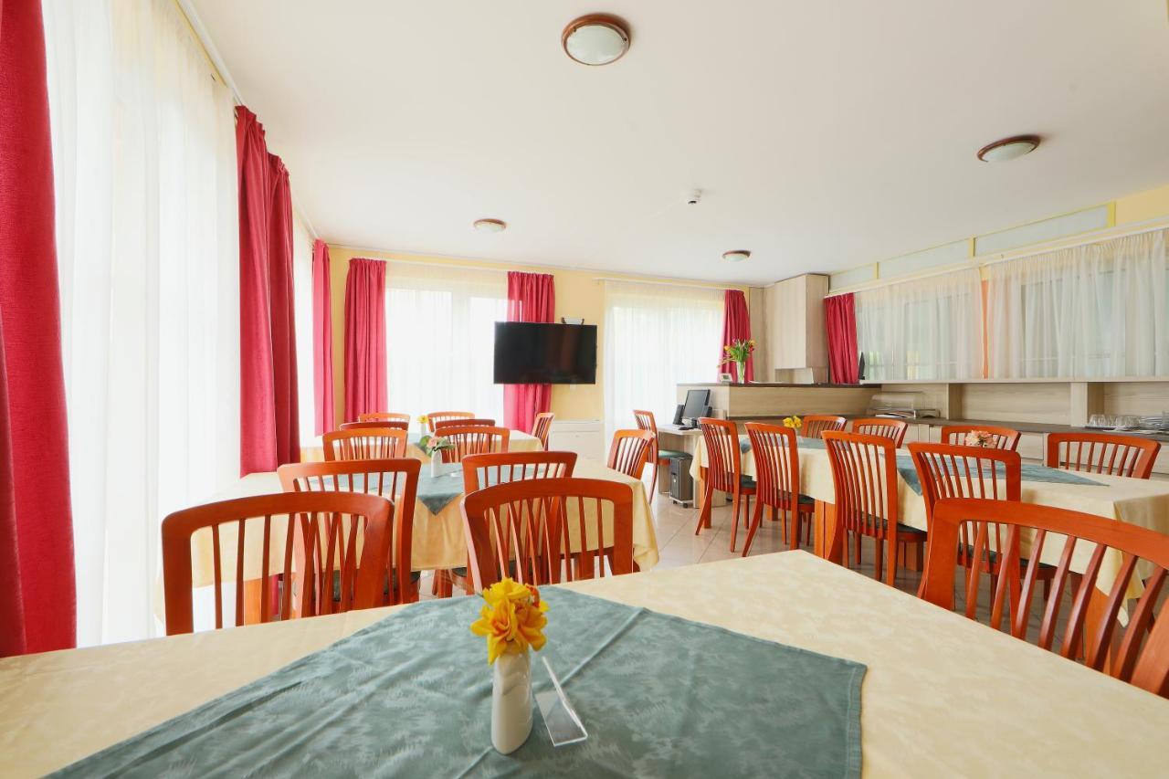 Balazs Villa Balatonfured Bagian luar foto
